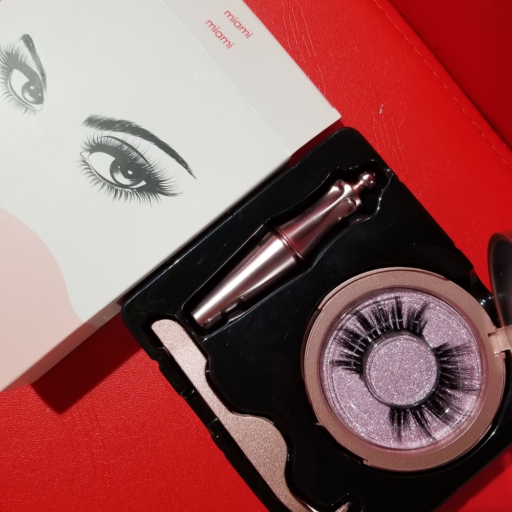Magentic Eyelashes Set - Picture 10 of 11